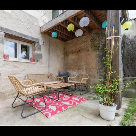 Maison Troglodyte Poitiers Extérieur photo