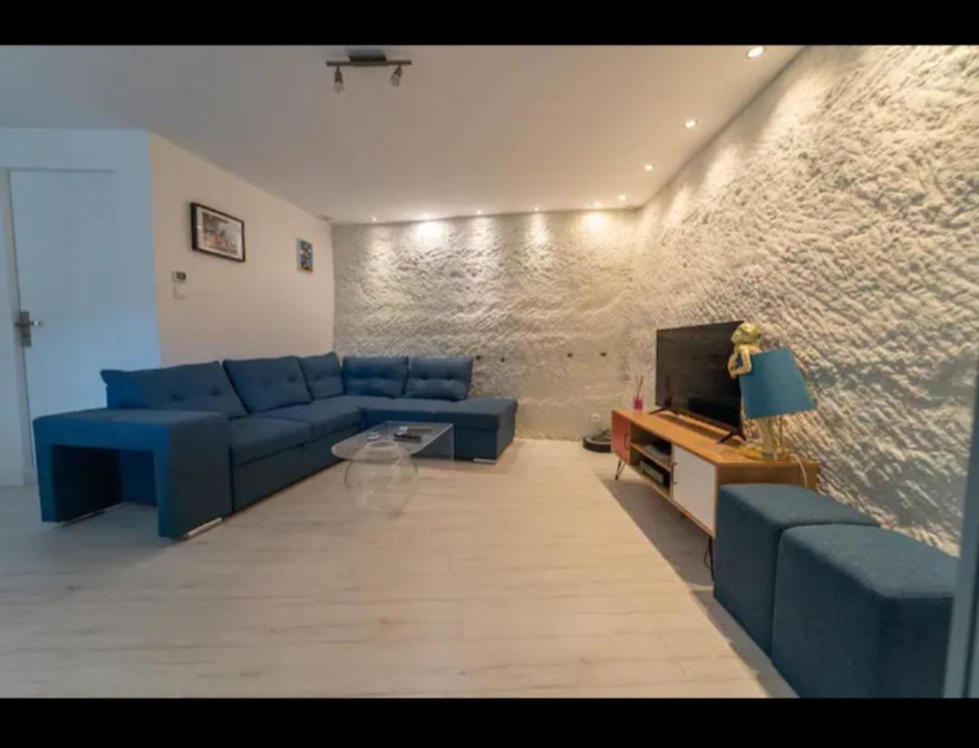 Maison Troglodyte Poitiers Extérieur photo