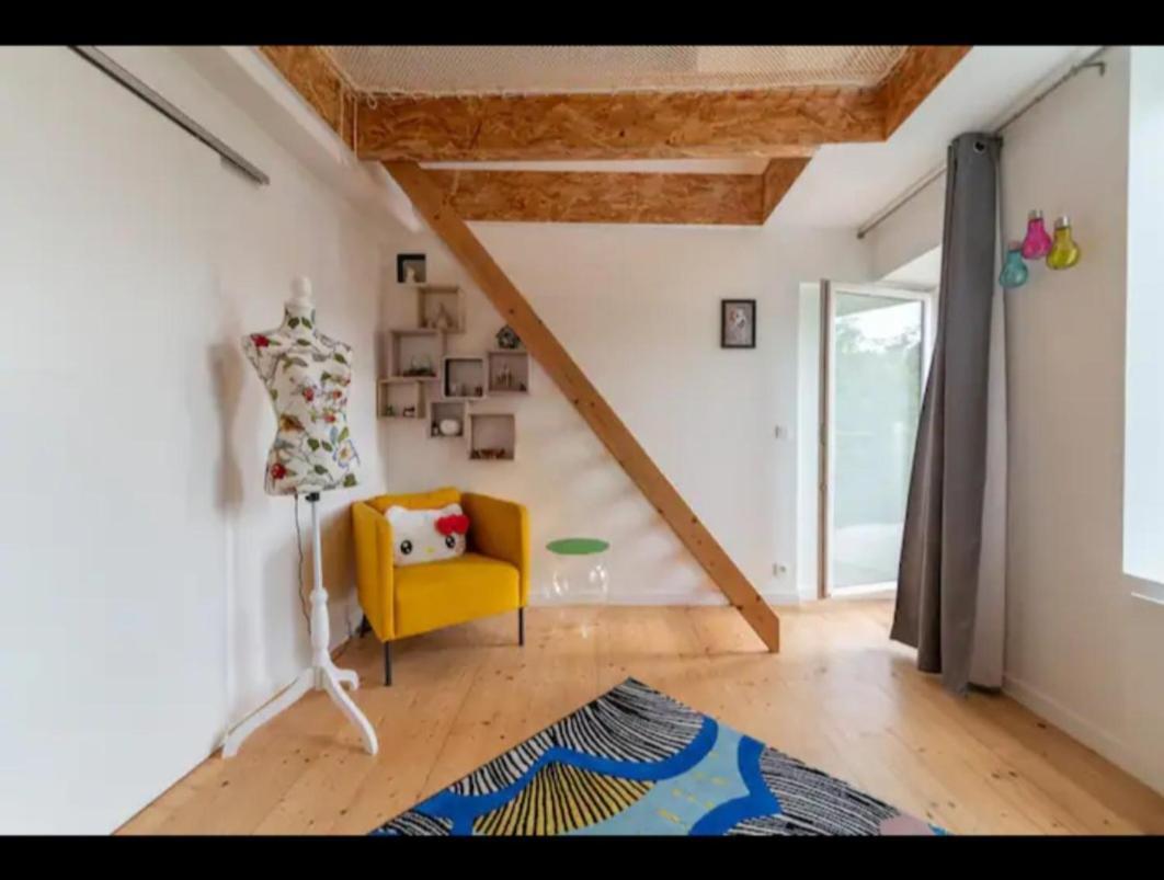 Maison Troglodyte Poitiers Extérieur photo